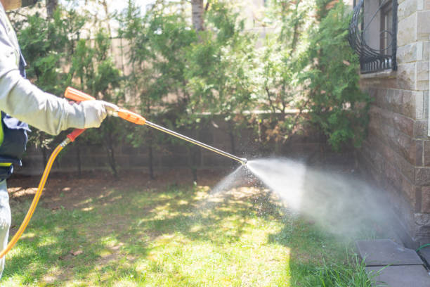 Best Pest Removal Services  in Waukomis, OK
